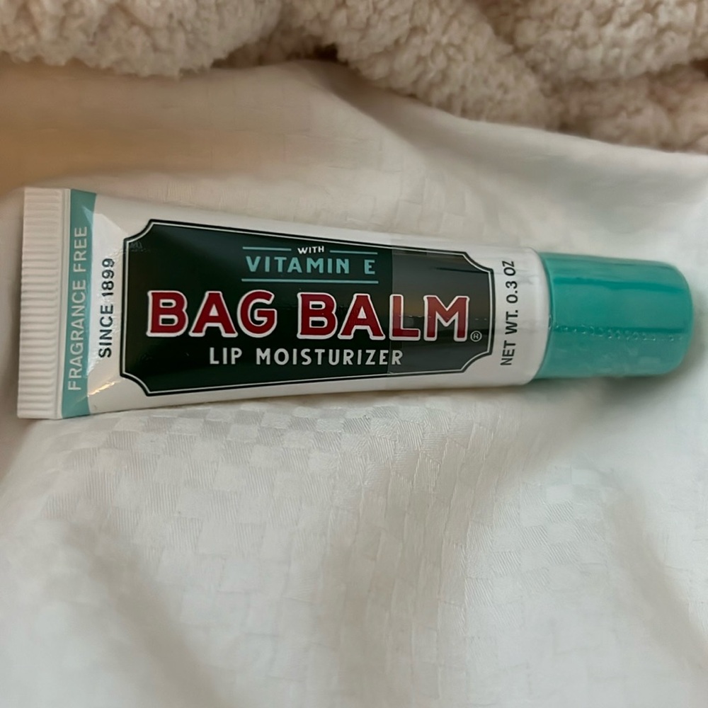 Bag Balm- Moisturizing Lip Balm
